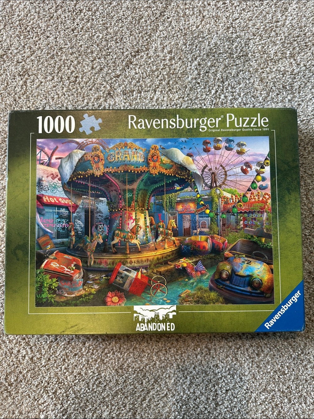 Ravensburger Puzzle ~ 1000 pc ~ Gloomy Carnival